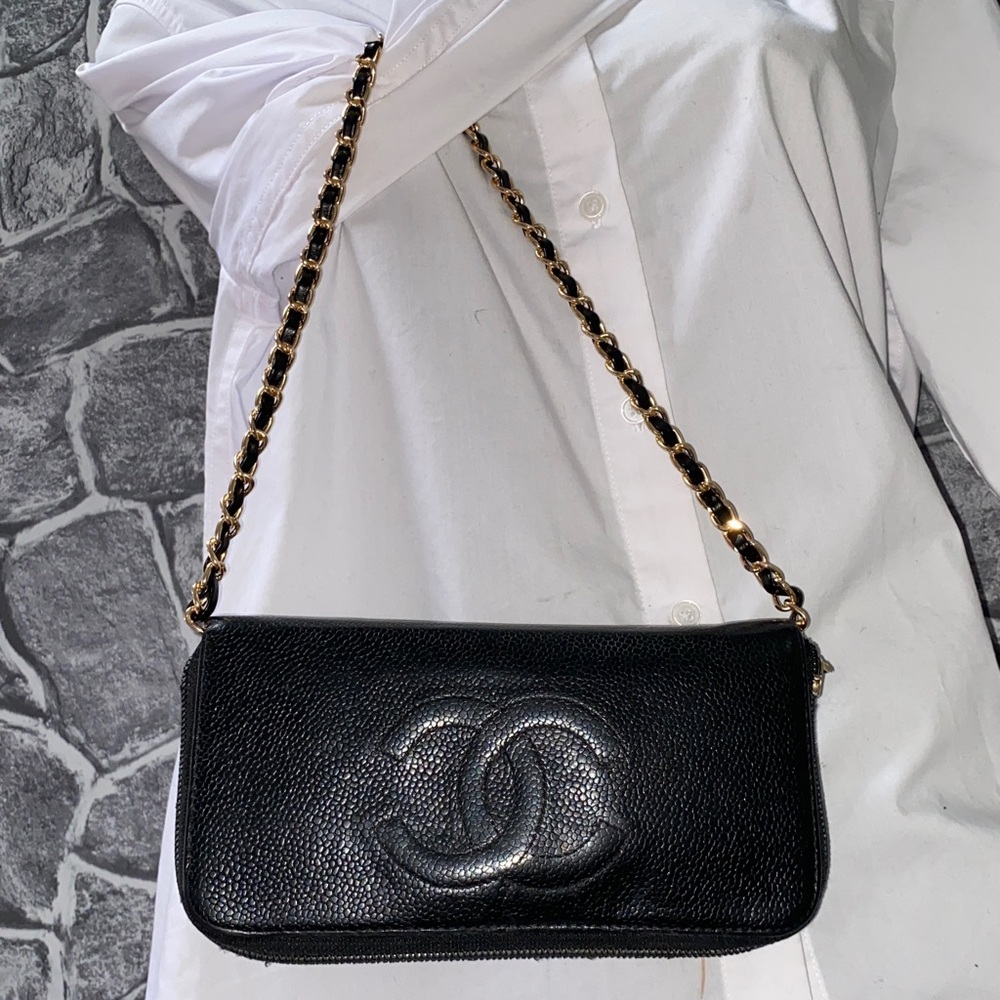 Authentic CHANEL Black Caviar Leather Timeless CC Wallet - Picture 2 of 16